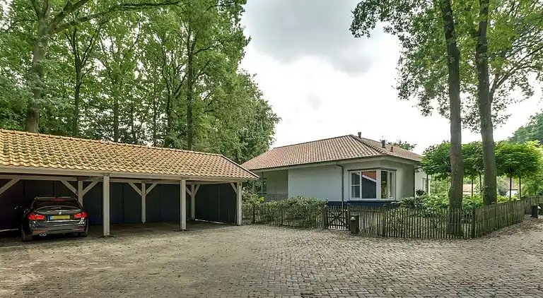 Villa i Uden
