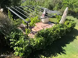 Perfect studio with lots of privacy, stunning views, pool.