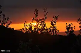 Perfect studio with lots of privacy, stunning views, pool.