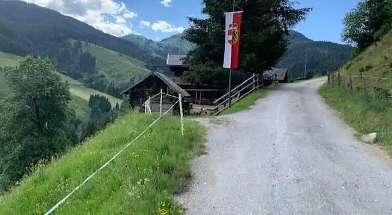 Manor house in Goldegg