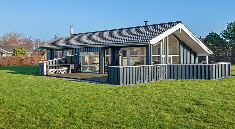 Holiday home in Skaven Strand