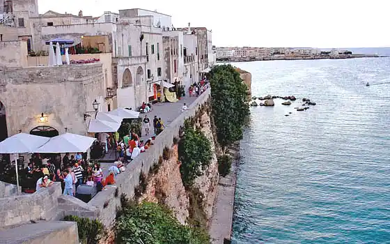  Historic Residence Otranto in front of the castle