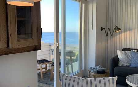 Enjoy the view of the Baltic Sea. Newly renovated apartment.