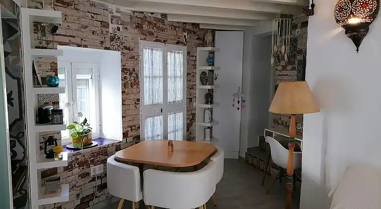 Haus mit Wifi & Jacuzzi