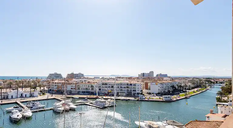 Ferielejlighed i Empuriabrava