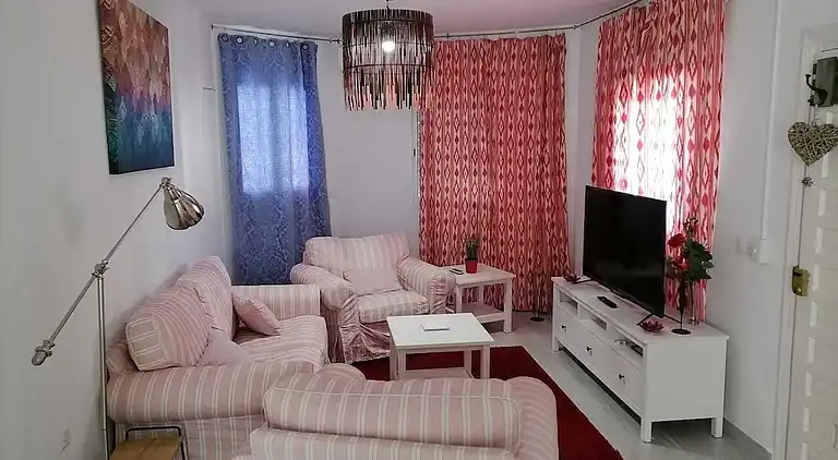 Haus mit Wifi & Jacuzzi