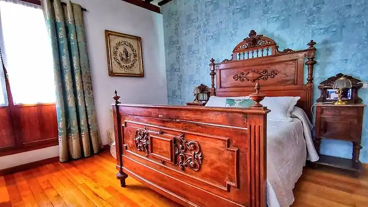 Manor house in Bastida