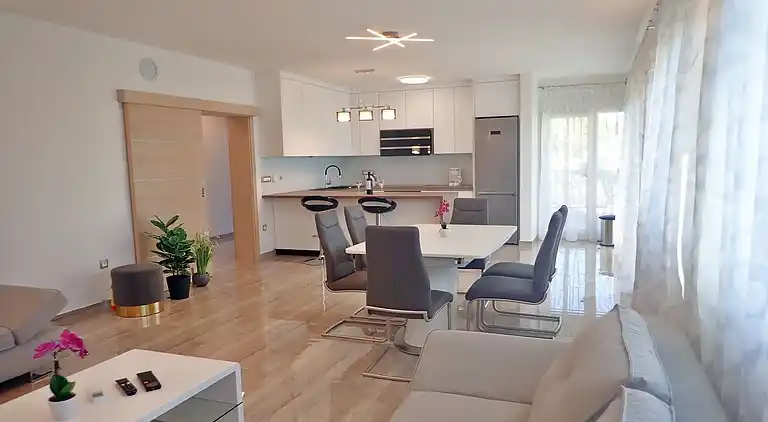 Ferielejlighed i Starigrad