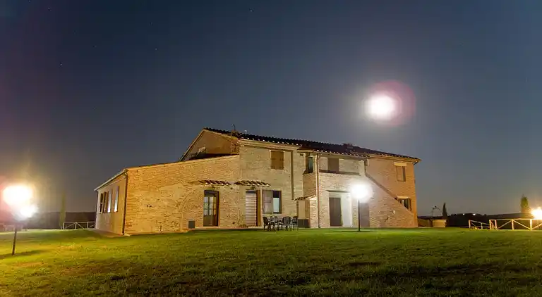 Farm house in Asciano