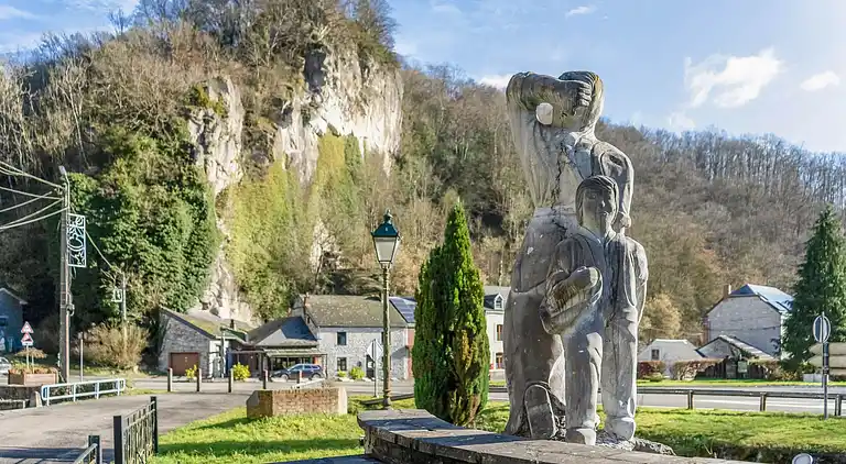 Holiday home in Hastiere