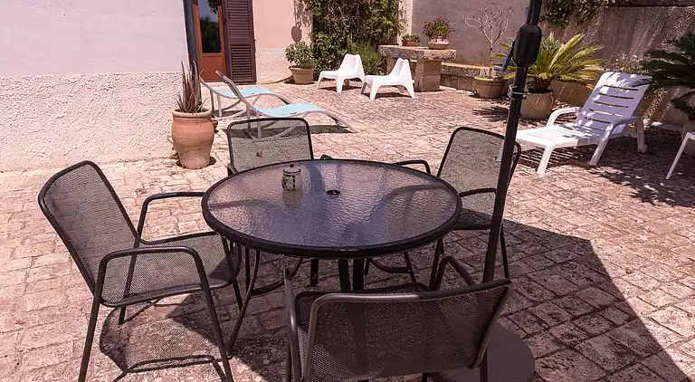 Villa with private pool for 6 people in Sicily