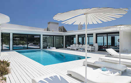 Ibiza Style Barcelona Villa con increíbles vistas al mar