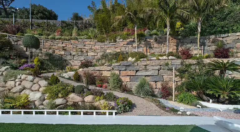 Villa a Barcellona in stile Ibiza con vista sul mare