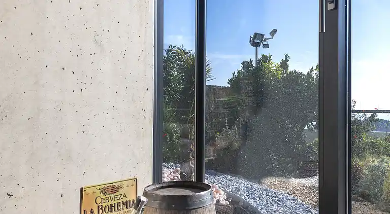 Villa a Barcellona in stile Ibiza con vista sul mare