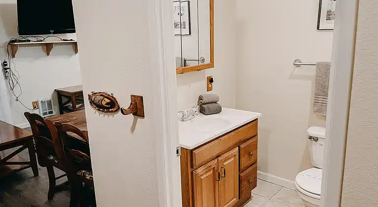 Mt. Baker Lodging Condo #36 - Sleeps 5!