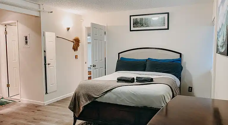 Mt. Baker Lodging Condo #36 - Sleeps 5!