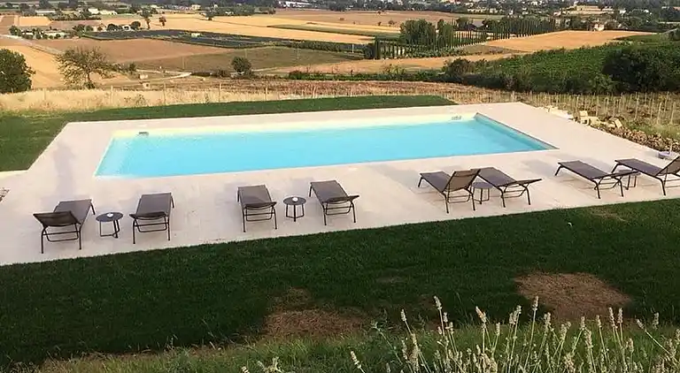 SCAPPO IN UMBRIA, Casale delle stelle