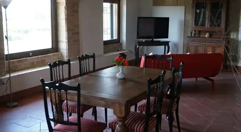 SCAPPO IN UMBRIA, Casale delle stelle