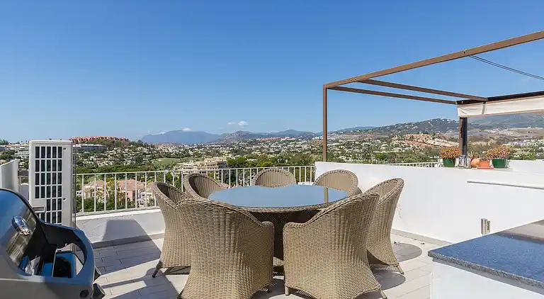 Penthouse with amazing views of the golf valley