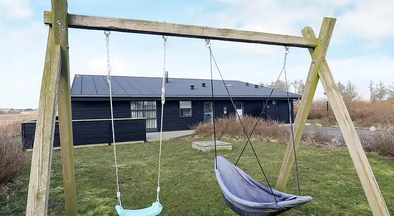 Sommerhus ved Nr Lyngby Strand