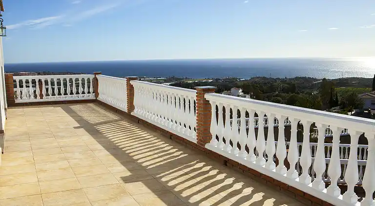 Holiday Home. El Palomar Azul. Pool and sea view