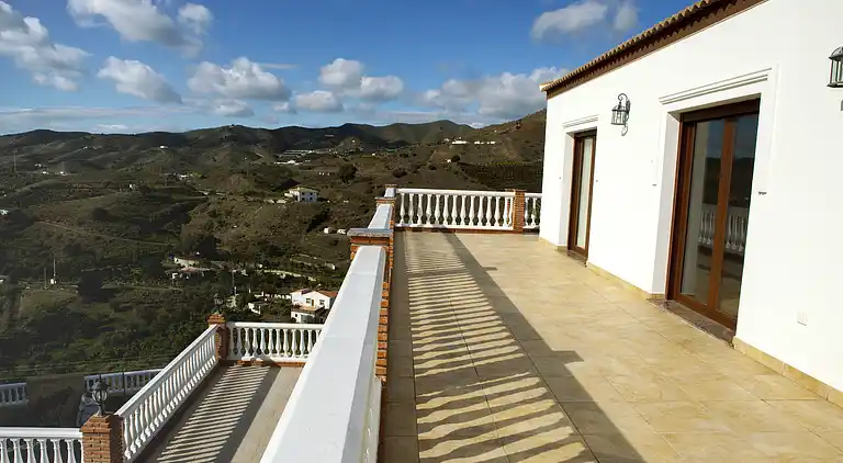 Holiday Home. El Palomar Azul. Pool and sea view