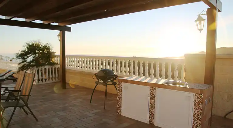 Holiday Home. El Palomar Azul. Pool and sea view