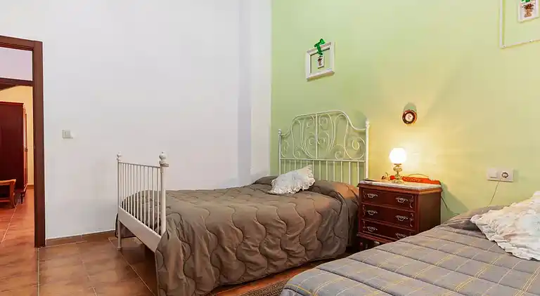 Relax rural house for 6 people with private pool