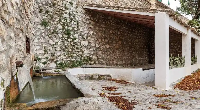 Relax rural house for 6 people with private pool