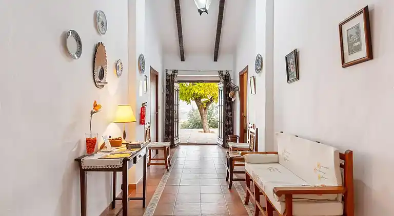 Relax rural house for 6 people with private pool