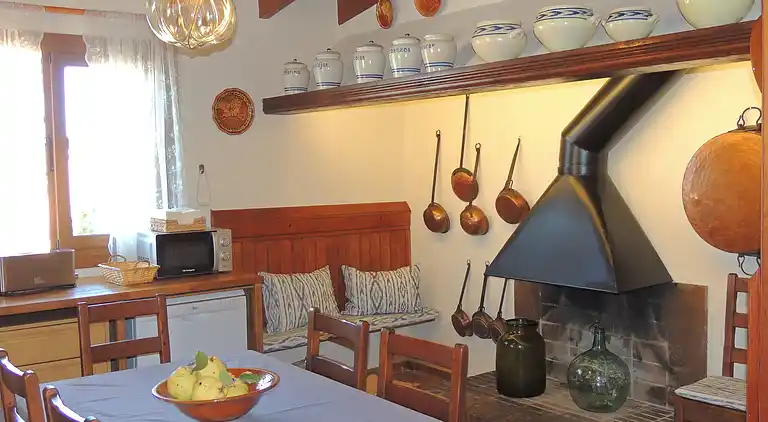  Cozy Villa with two floors, with private pool