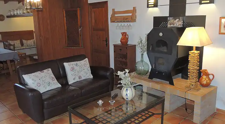  Cozy Villa with two floors, with private pool