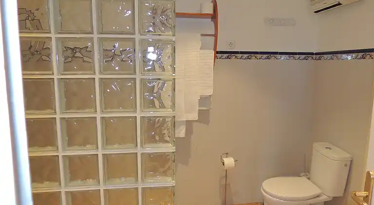  Cozy Villa with two floors, with private pool