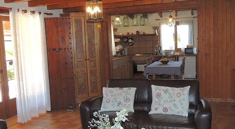  Cozy Villa with two floors, with private pool