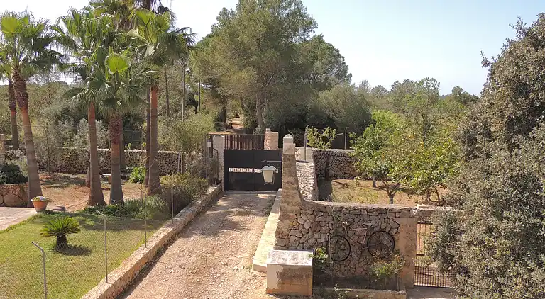 Charming Majorcan-style villa with private pool