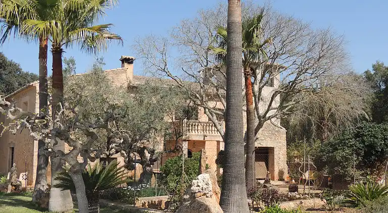 Charming Majorcan-style villa with private pool