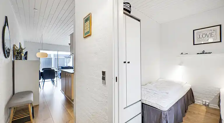 Holiday home in the first row to the North Sea