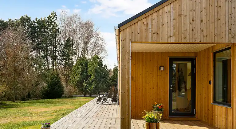 Arkitekttegnet ferieperle på Bornholm