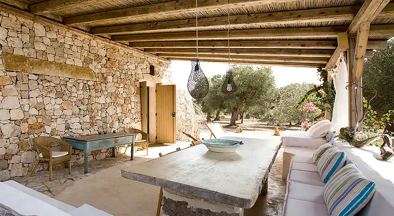 Salento - Ancient stone house close to the sea