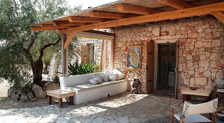 Salento - Ancient stone house close to the sea