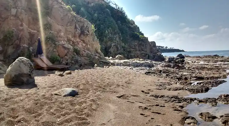 Villa with Private Pool and Reserved Access to the beach