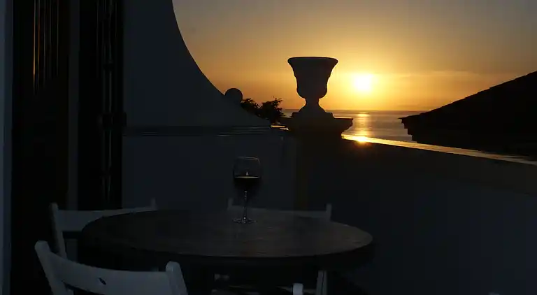 Tenerife South Apartment" with Sea View, Pool & Wi-Fi