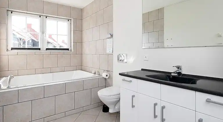 4½ vær.,1.+ 2.sal m/havudsigt