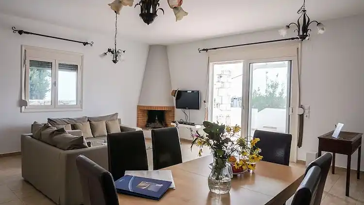 Villa i Τοπική Κοινότητα Μέσης