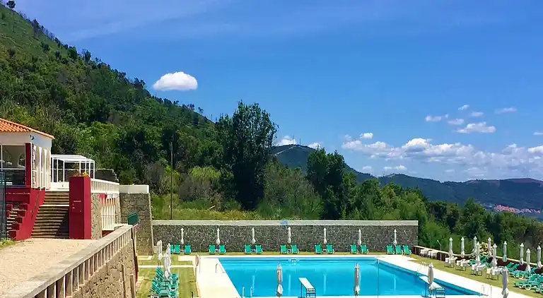 Sommerhus i Alpedrinha