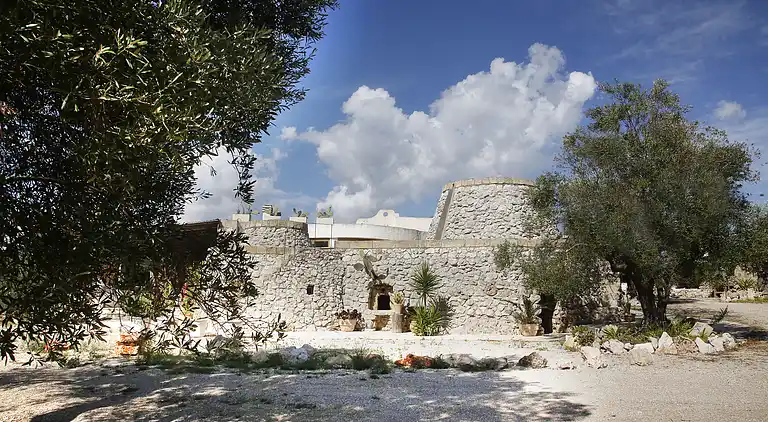 Salento - Ancient stone house close to the sea