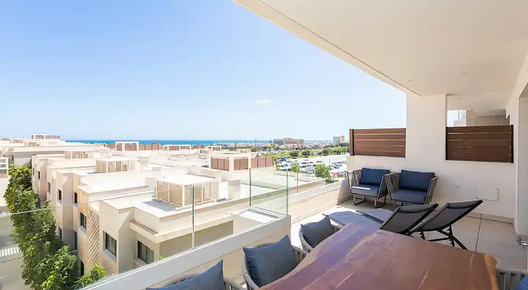 Vida Feliz: luxurious apartment with sea view
