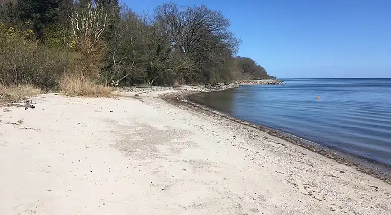 Neu restauriertes Sommerhaus mit Meerblick