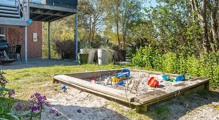 Sommerhus ved Øer Strand