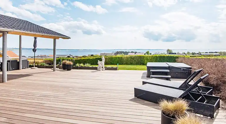 Holiday home in Følle Strand